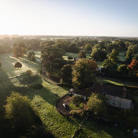 Hovell Hall Country Bed And Breakfast Norwich Exterior foto